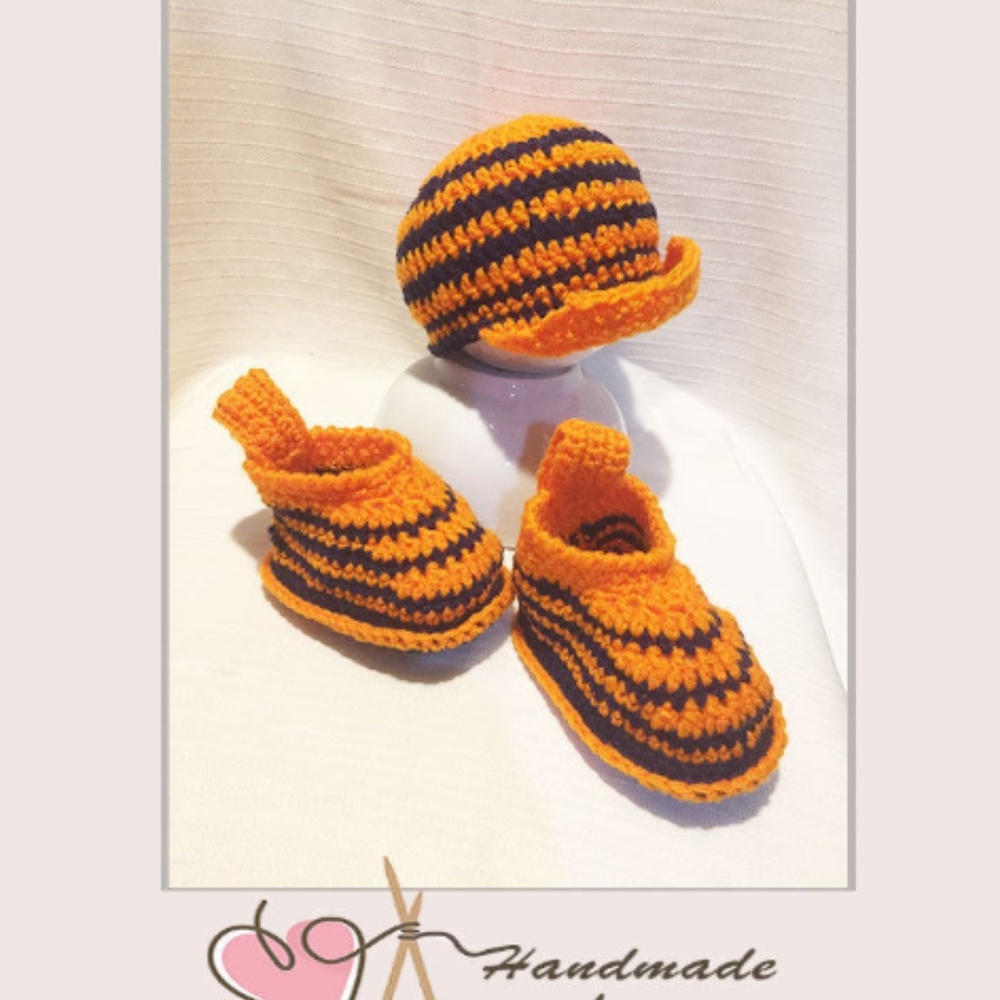 NWT Hand made in Europe - Artisan Baby set 6-9mo